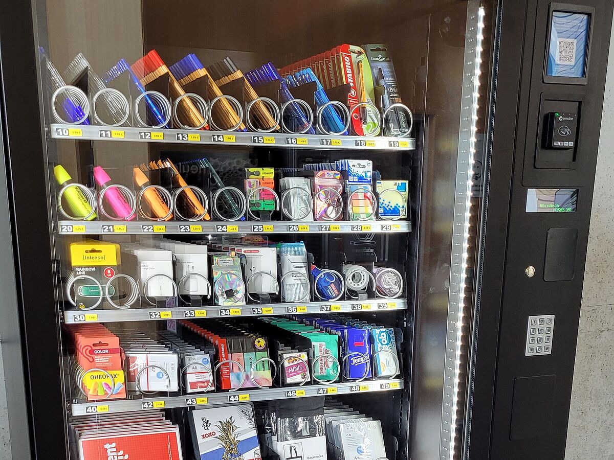Stationery vending machine Stationery vending machine